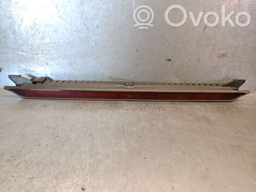 Volkswagen Sharan Third/center stoplight 
