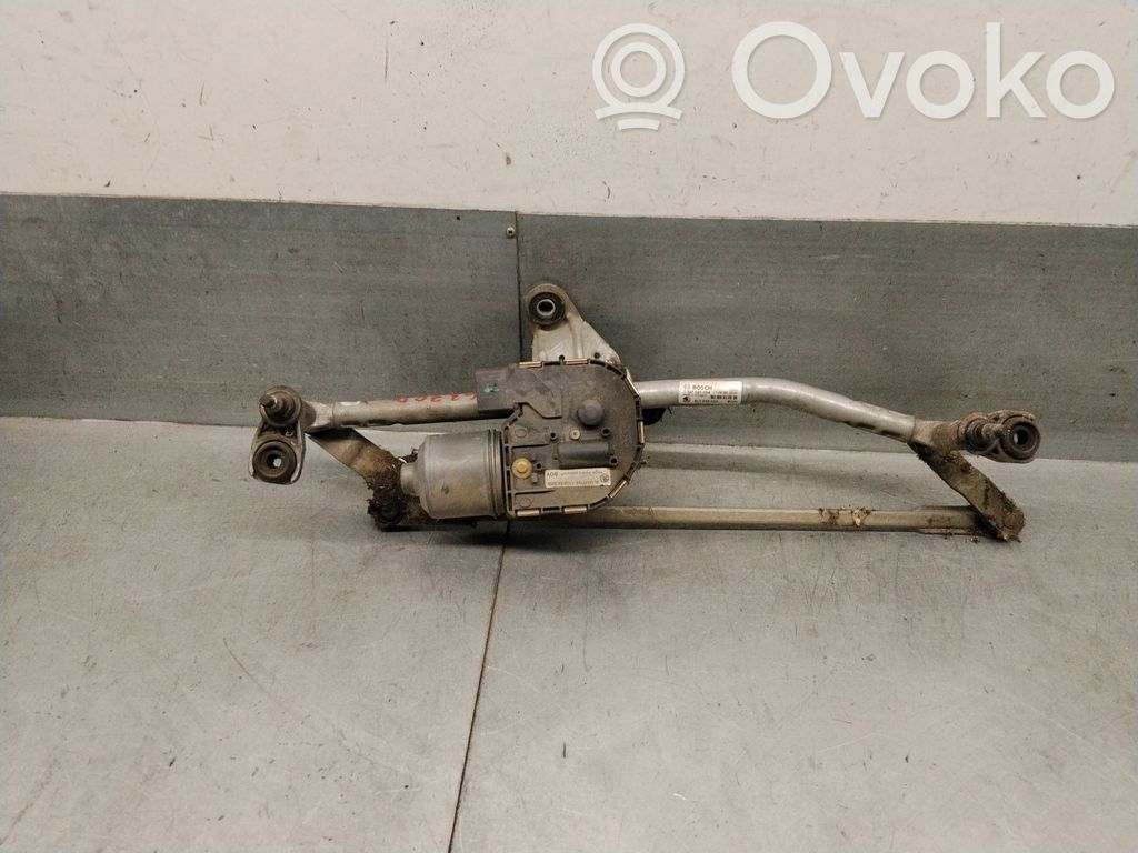 Skoda Yeti (5L) Wiper motor 