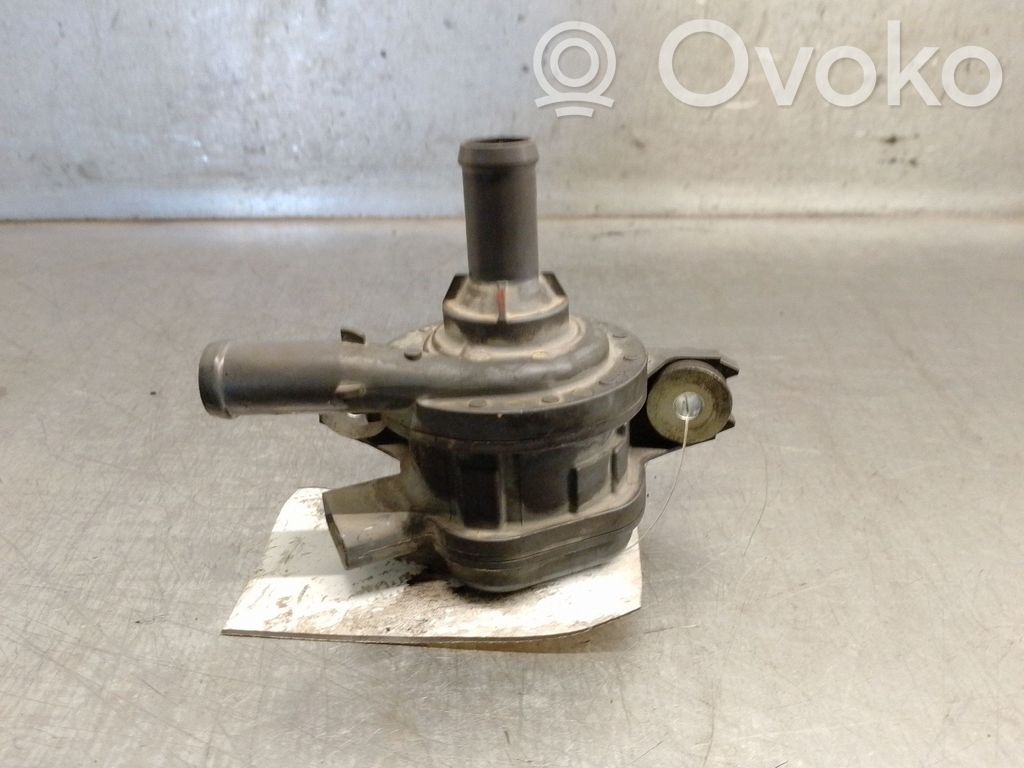 Toyota Corolla E160 E170 Pompe de circulation d'eau 