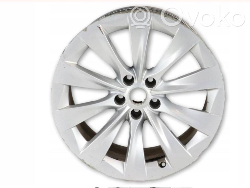 Tesla Model X R20 alloy rim 