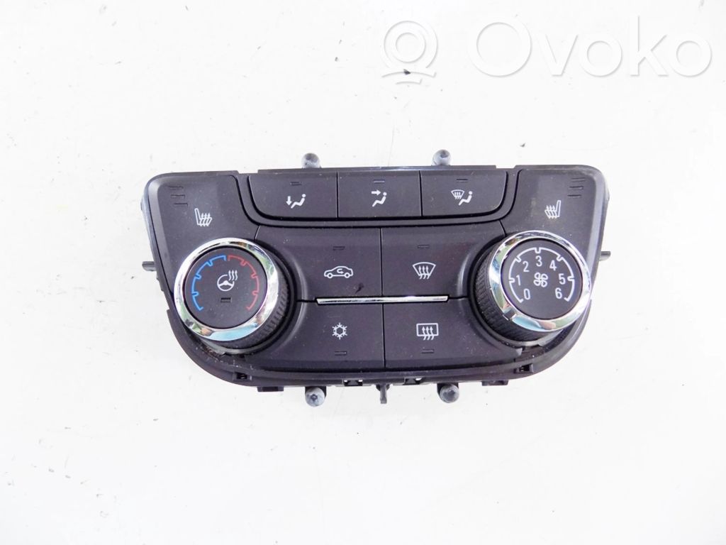 Opel Zafira C Panel klimatyzacji 