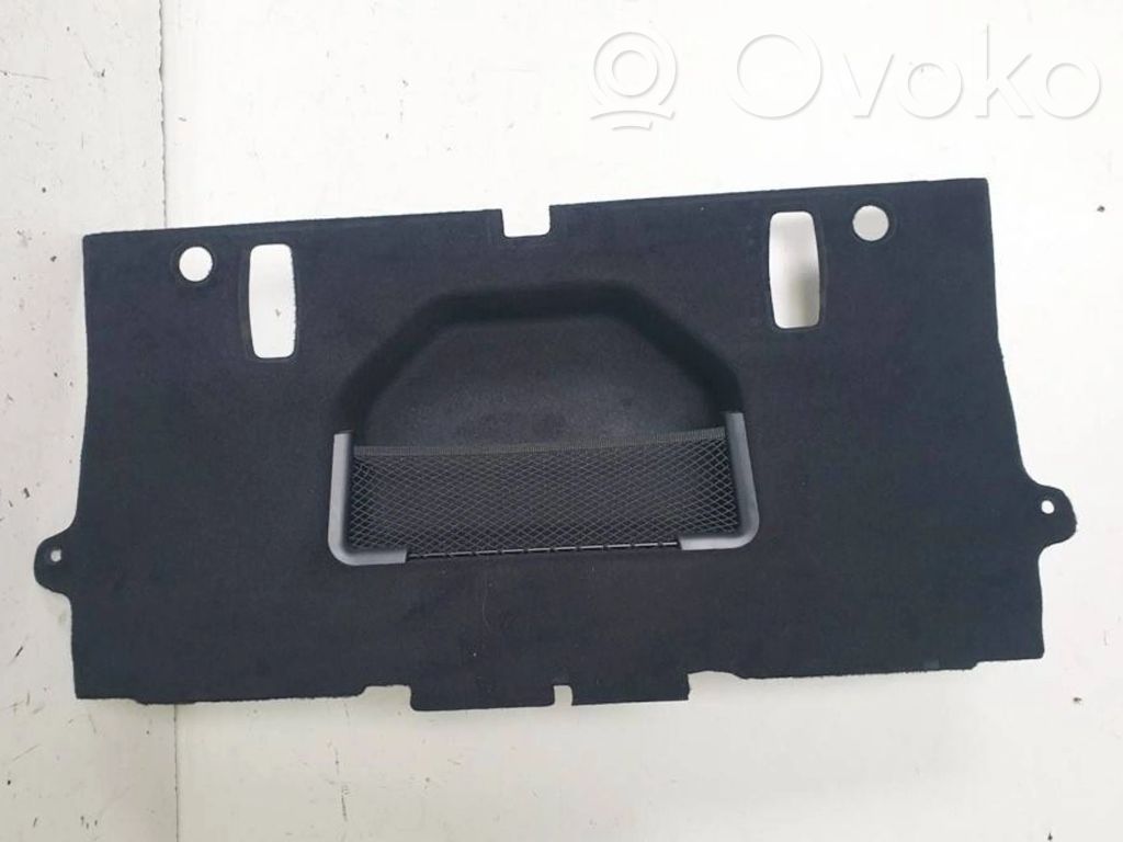 Trunk sound insulation
