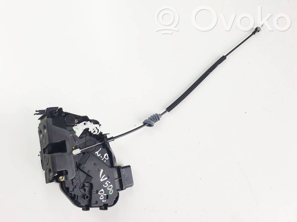 Volvo V50 Priekšpusē slēdzene 