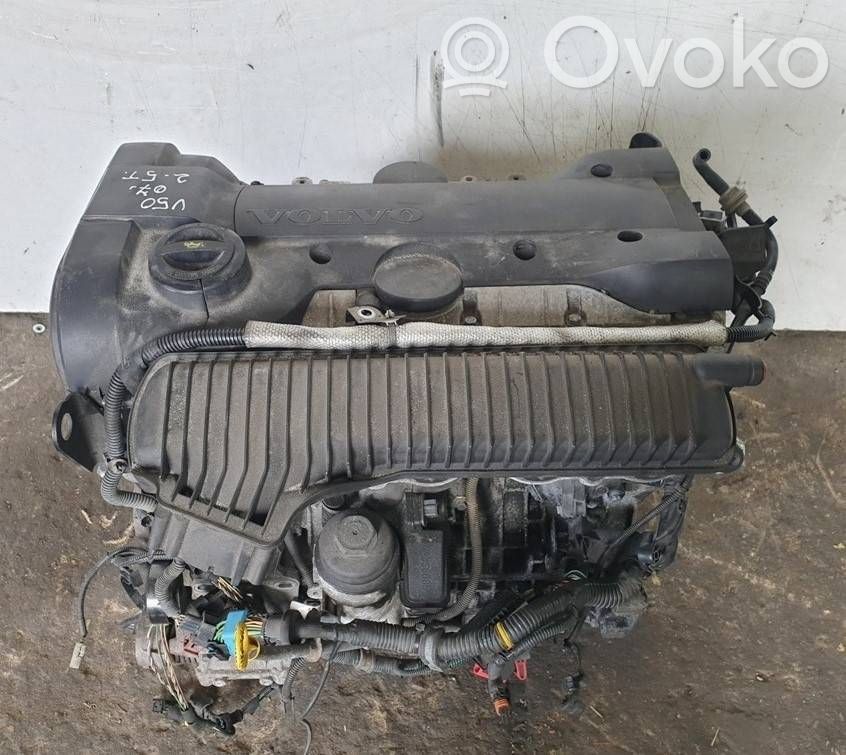Variklis   B5254T