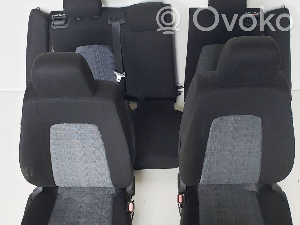 Seat set