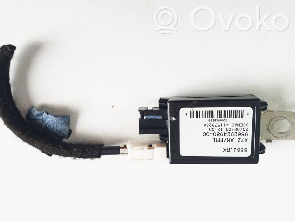 Citroen C5 Antenos stiprintuvas 