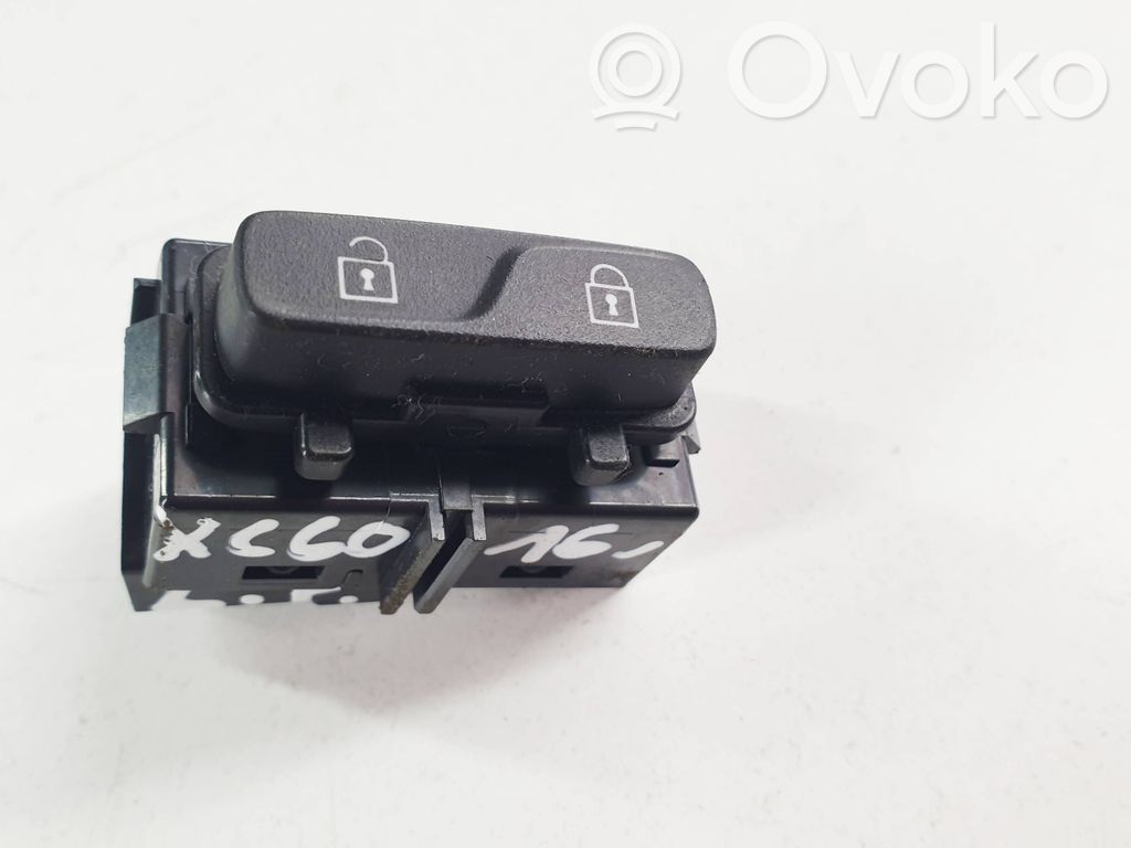 Central locking switch button   31343099I899,31343099