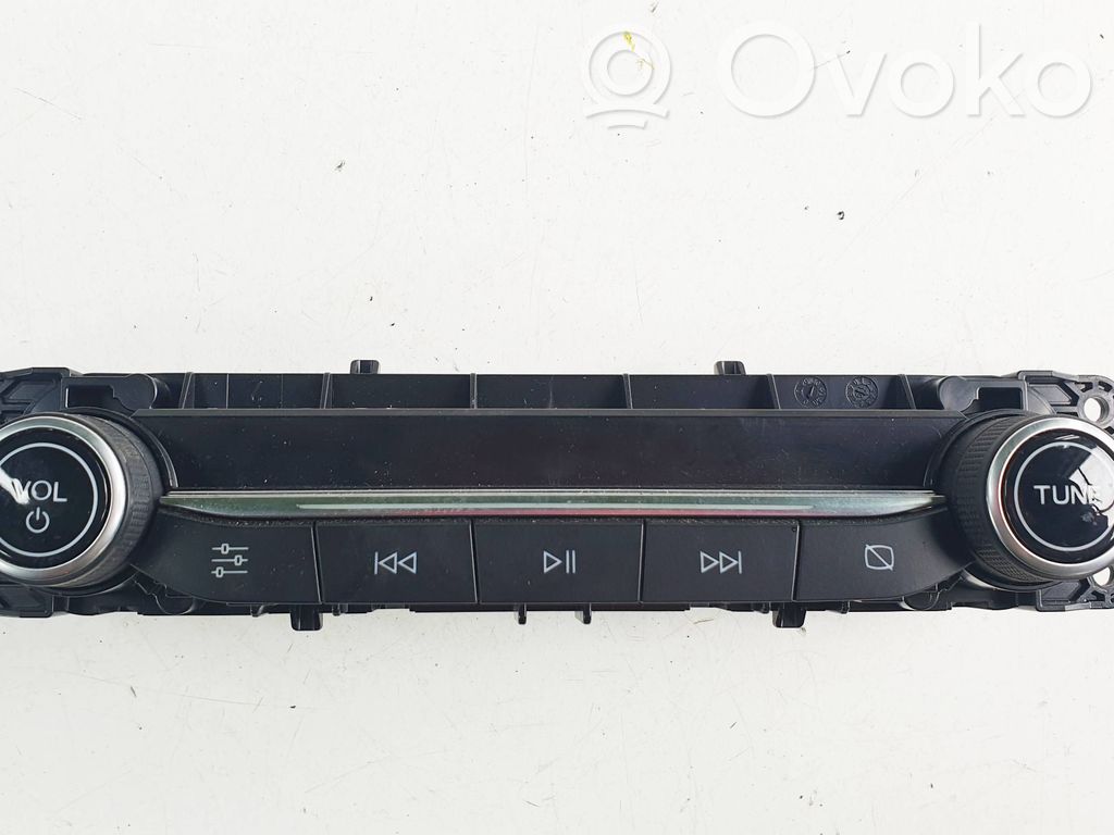 Ford Focus Multifunctional control switch/knob 