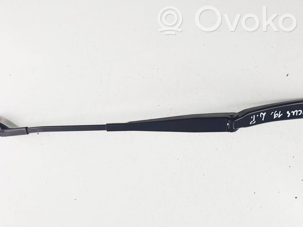 Ford Focus Wischerarm vorne 