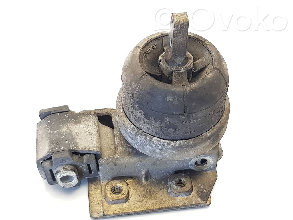 Seat Alhambra (Mk1) Engine mount bracket 
