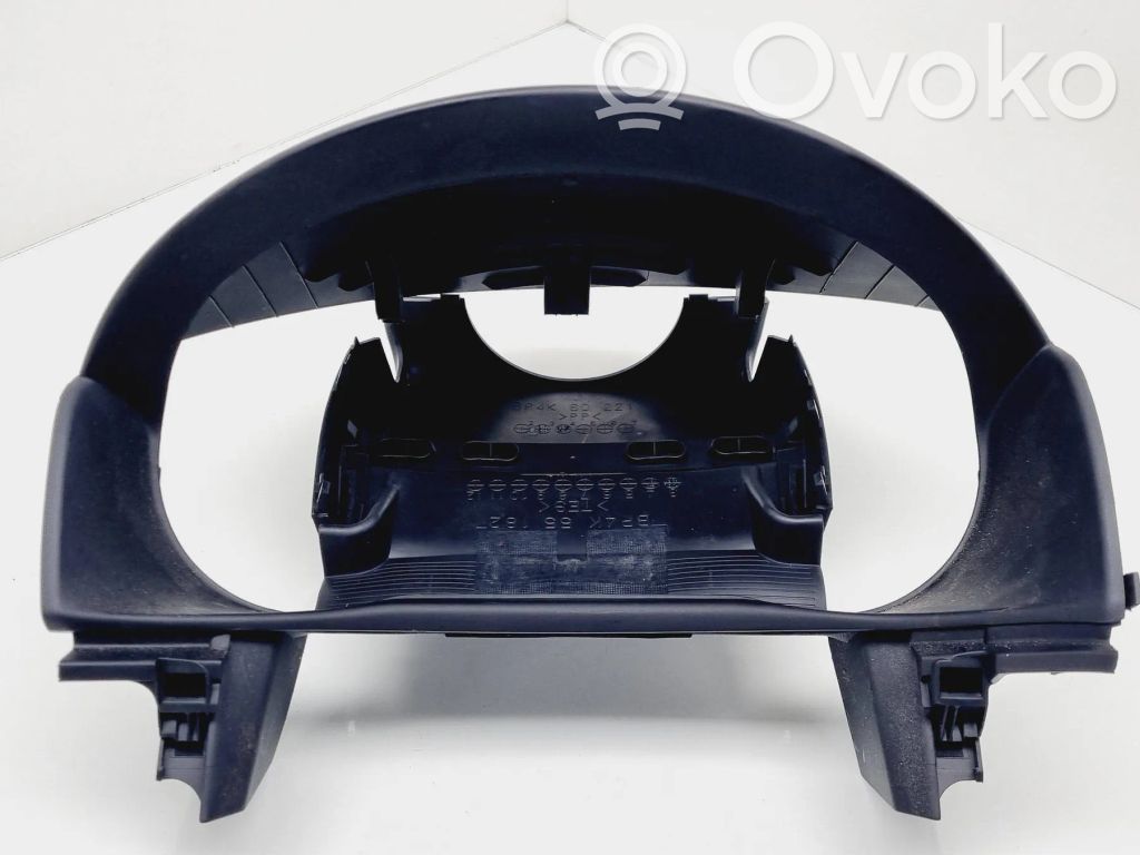 Mazda 3 I Dashboard trim 
