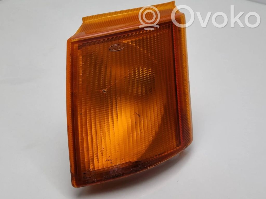 Front indicator light   95VG13369AA
