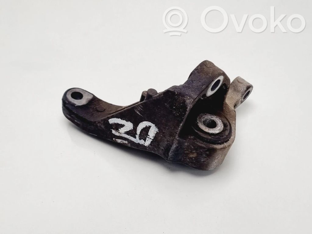 Gearbox mounting bracket   3M516P093AD