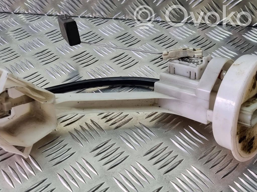 Volkswagen PASSAT B5 Fuel level sensor 