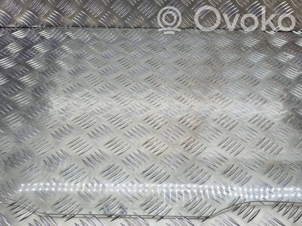 Volvo 440 Rear door window glass 