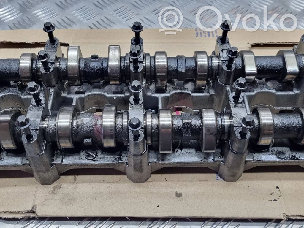 Mercedes-Benz C W203 Wałek rozrządu 