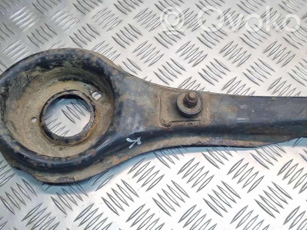 Rear upper control arm/wishbone