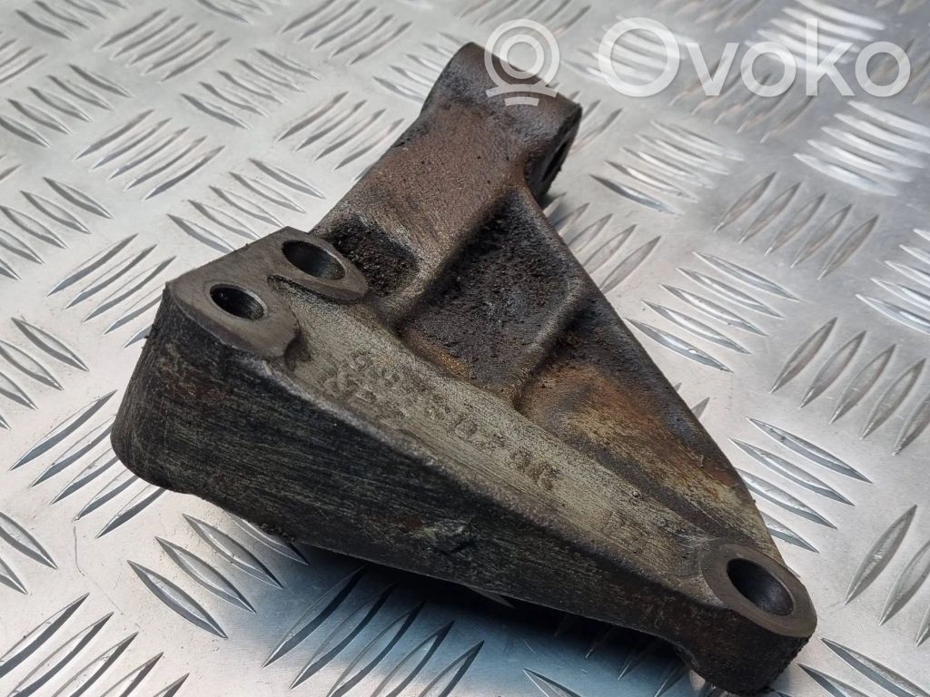 Renault Master II Engine mounting bracket 