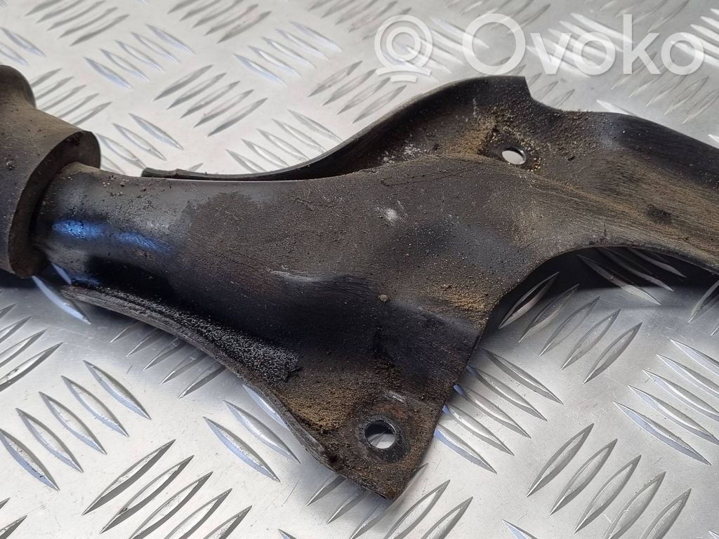 Audi 80 90 S2 B4 Engine mount bracket 