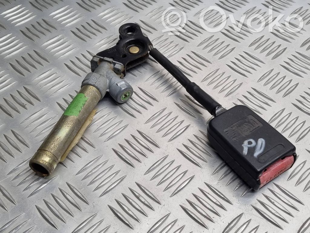 Peugeot 406 Klamra przedniego pasa bezpieczeństwa 