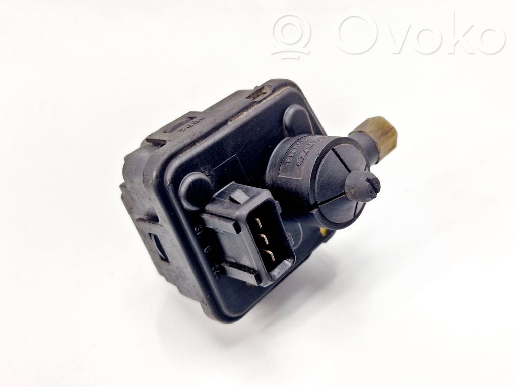 Volvo S70  V70  V70 XC Headlight level adjustment motor 