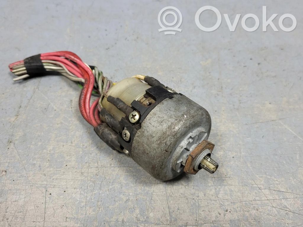 Mercedes-Benz E W124 Interruptor de luz 