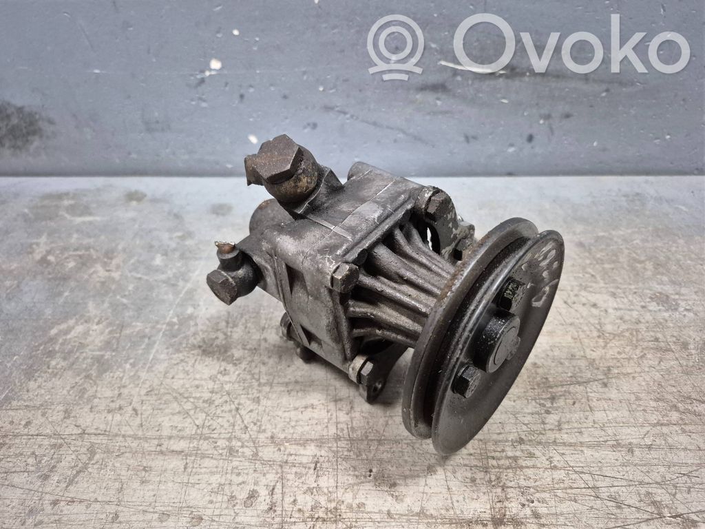 BMW 3 E36 Servopumpe 