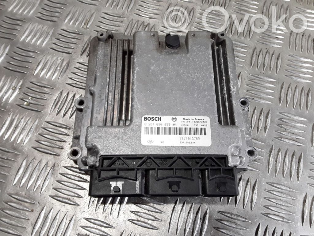 Renault Captur Engine control unit/module 