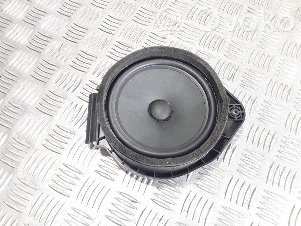 Opel Meriva B Front door speaker 