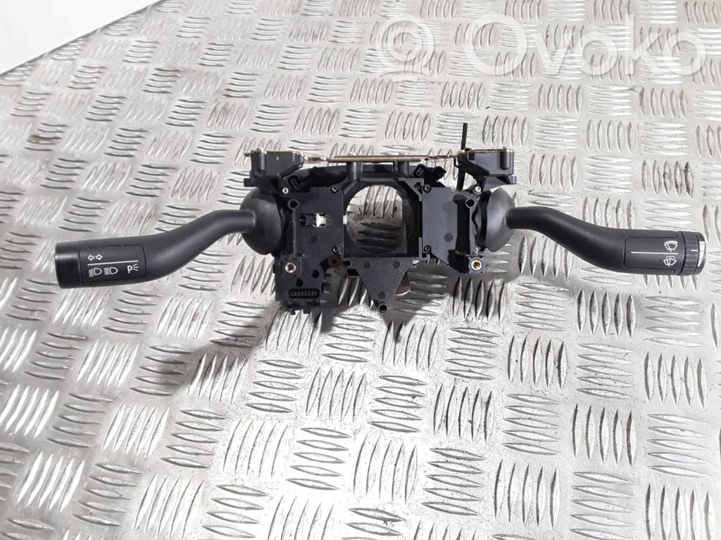 Volkswagen Phaeton Wiper turn signal indicator stalk/switch 