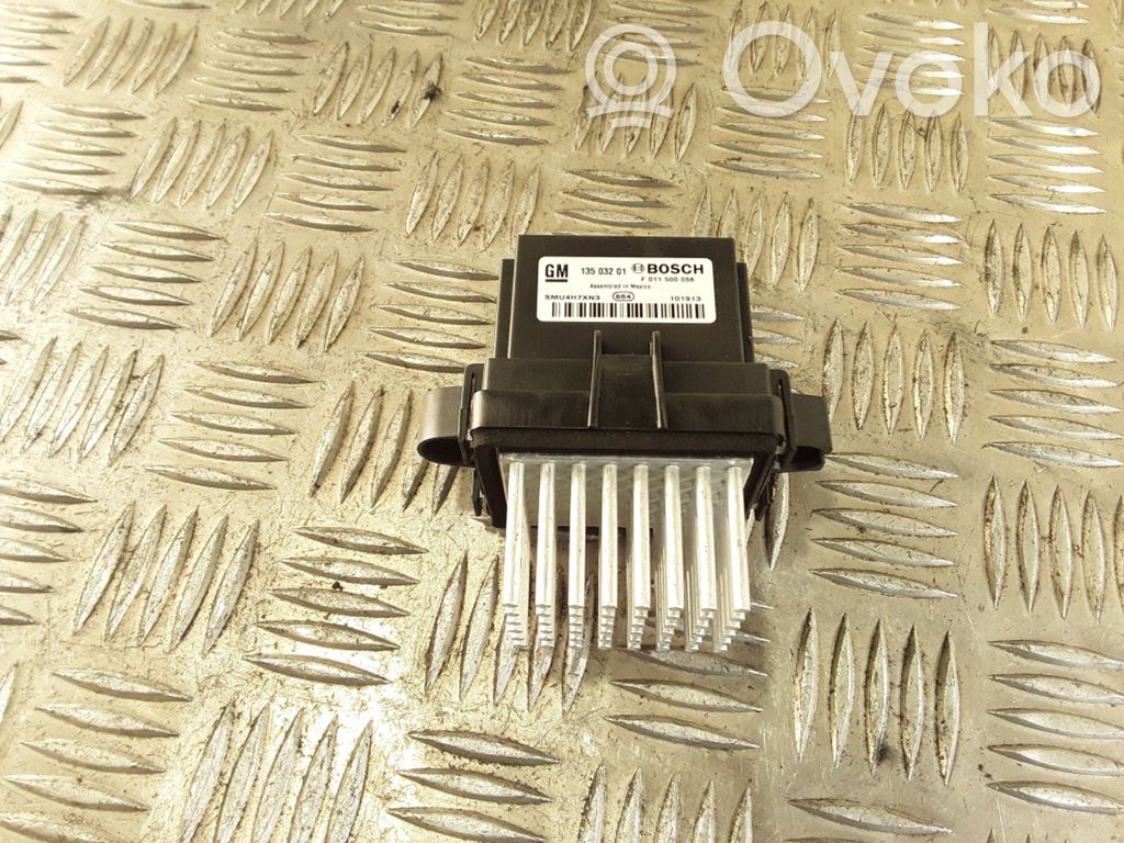 Opel Astra J Heater blower motor/fan resistor 