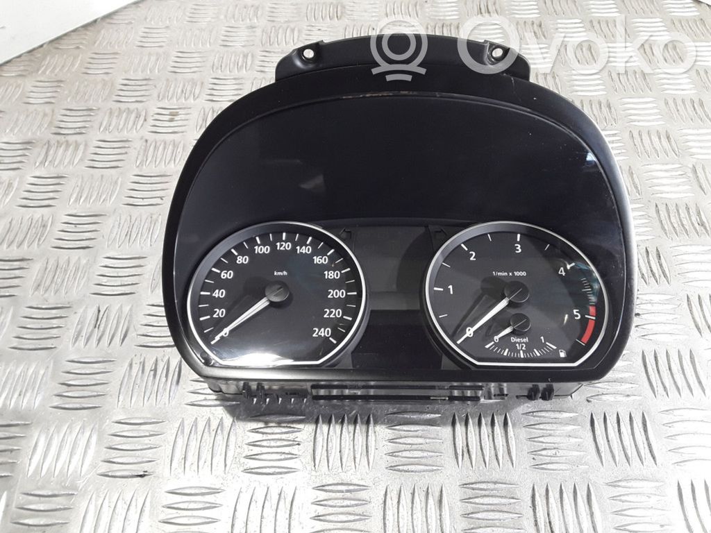BMW 1 E81 E87 Speedometer (instrument cluster) 