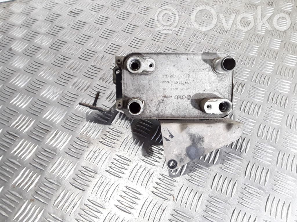 Audi A8 S8 D3 4E Halterung Ölfilter / Ölkühler 