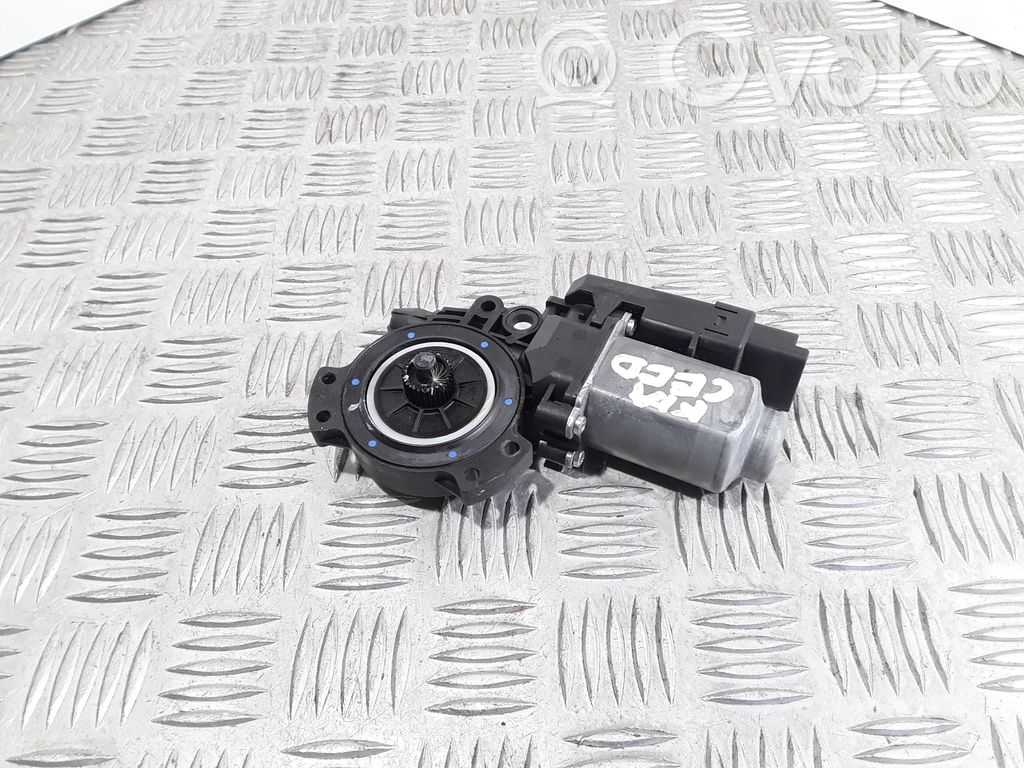 KIA Ceed Front door window regulator motor 