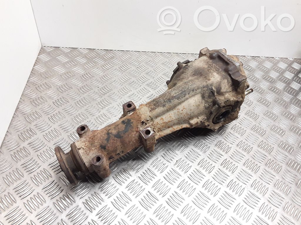 Rear differential   KN61
