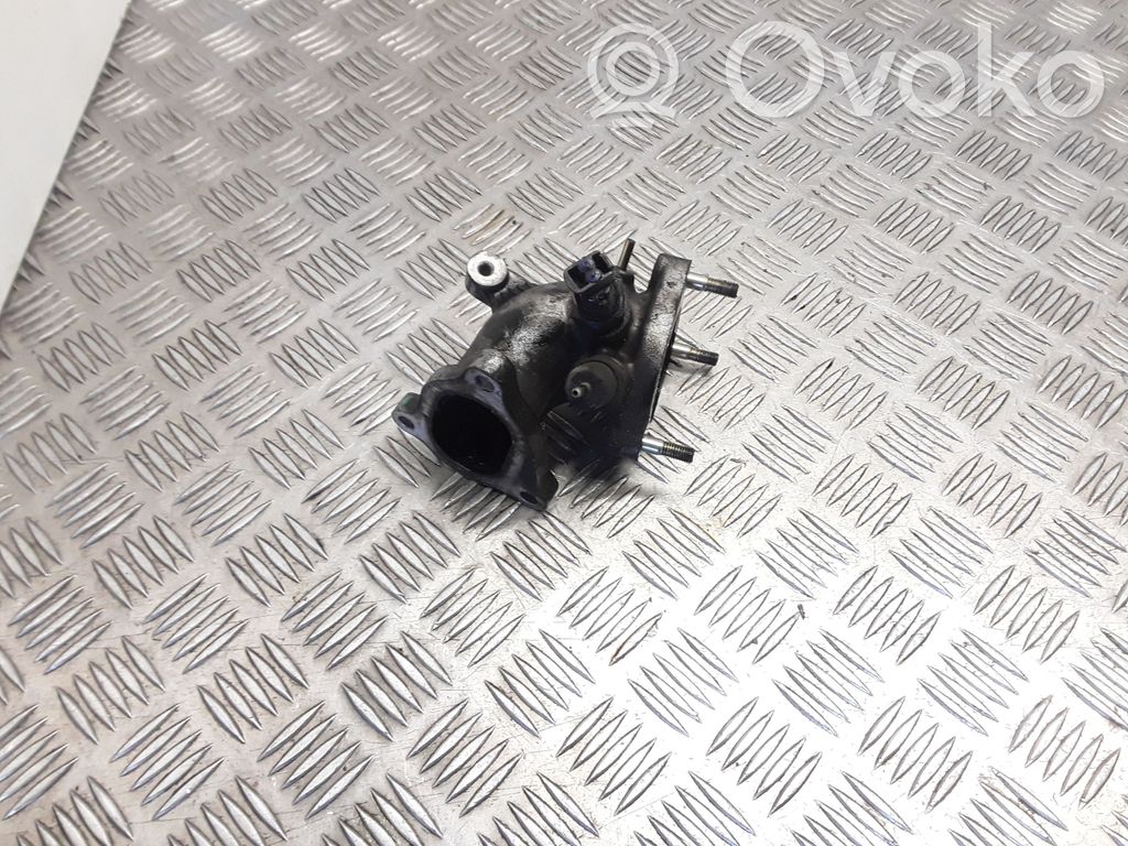 Engine coolant pipe/hose