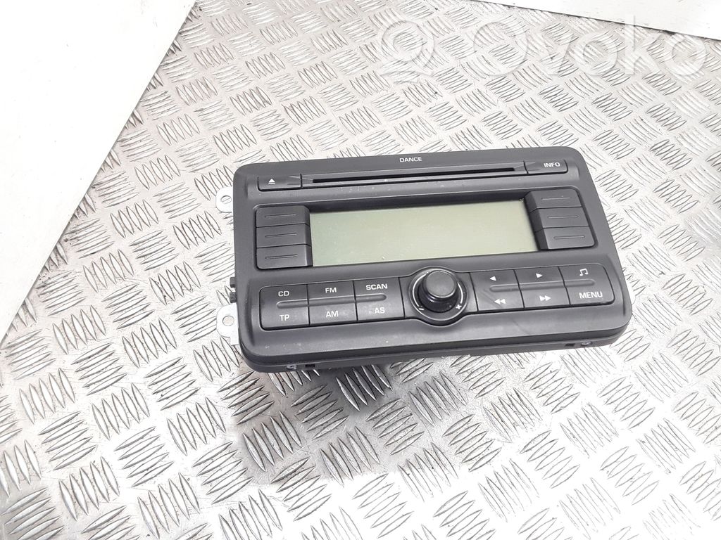 Skoda Fabia Mk2 (5J) Panel / Radioodtwarzacz CD/DVD/GPS 