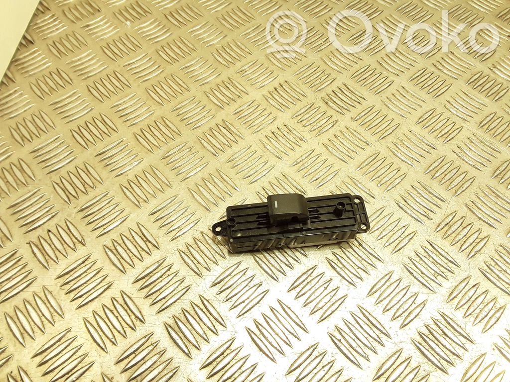 Mazda 6 Electric window control switch 