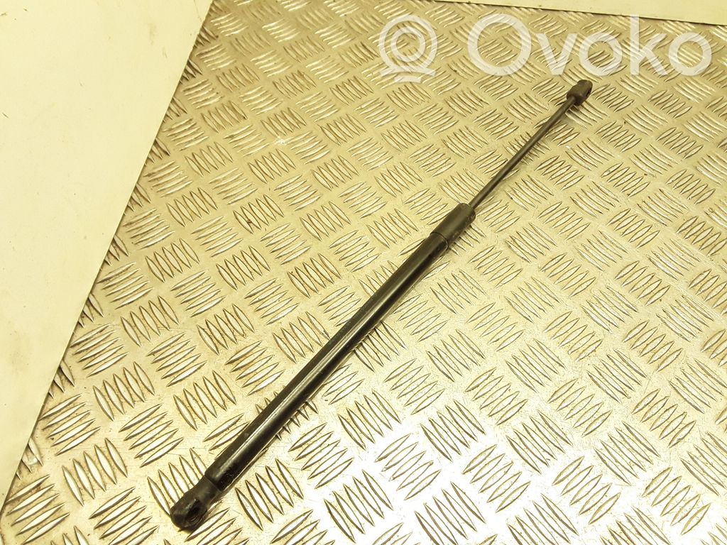 Ford Focus Tailgate/trunk strut/damper 