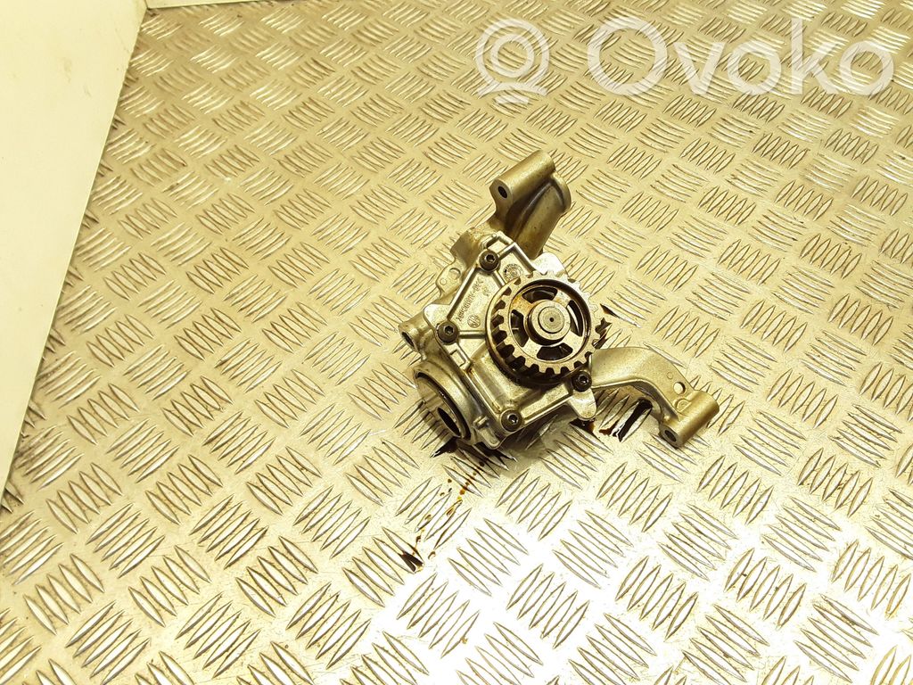 Ford Focus Oil pump 