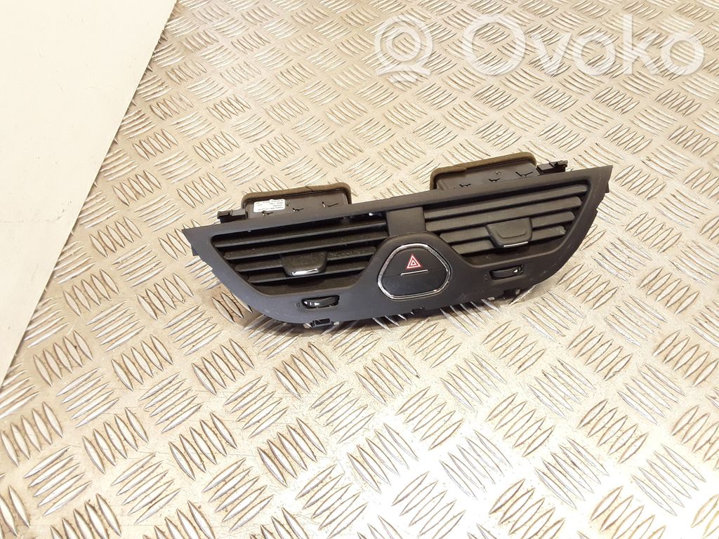 Opel Corsa E Rejilla de ventilación central del panel 