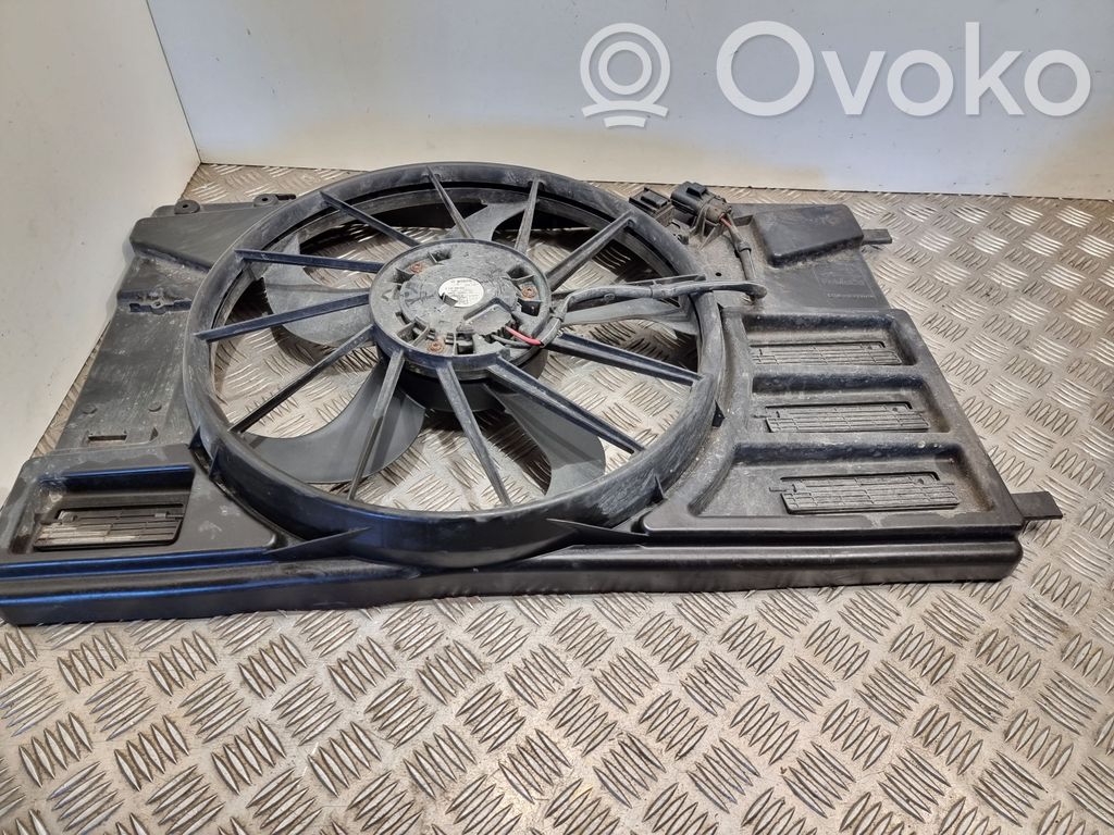 Ford Transit Custom Radiator cooling fan shroud 
