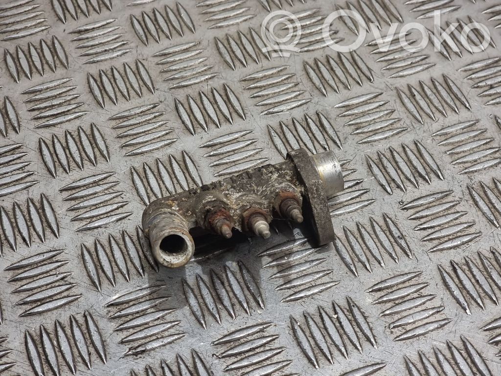 Volvo 850 Electric engine pre-heating system (optional) 