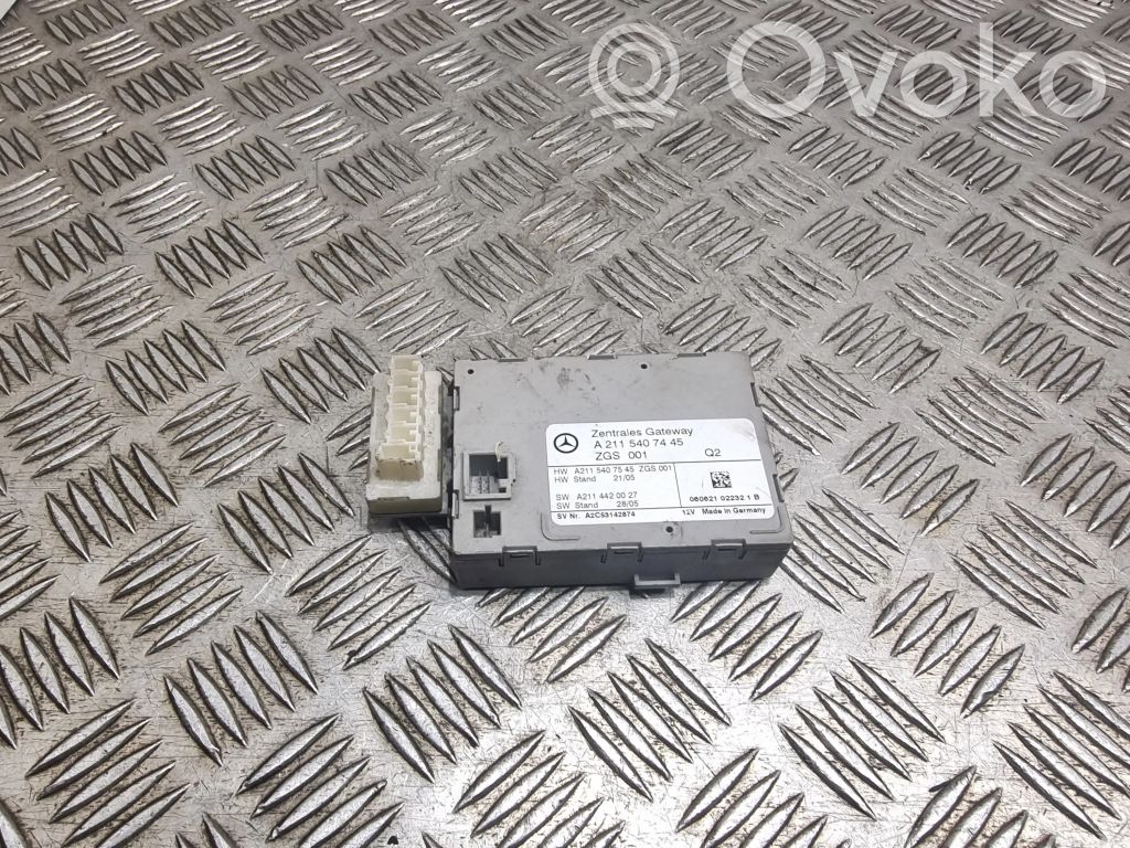 Mercedes-Benz E W211 Gateway control module 