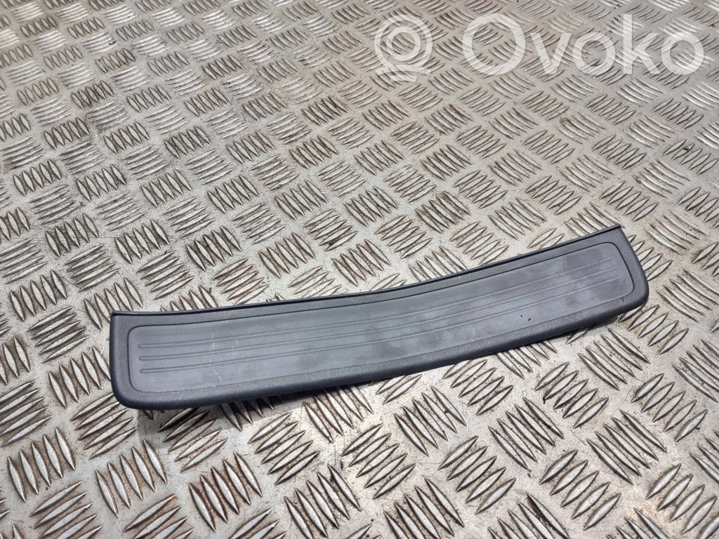 Honda CR-V Rear sill trim cover 