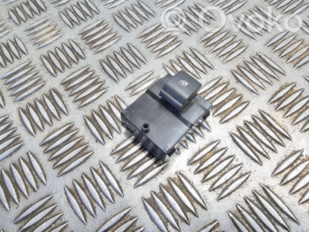 Opel Adam Electric window control switch 