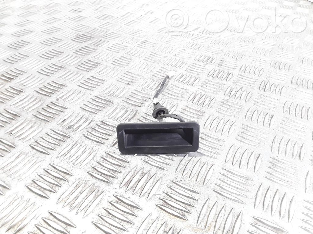 Ford Focus Tailgate/trunk/boot exterior handle 