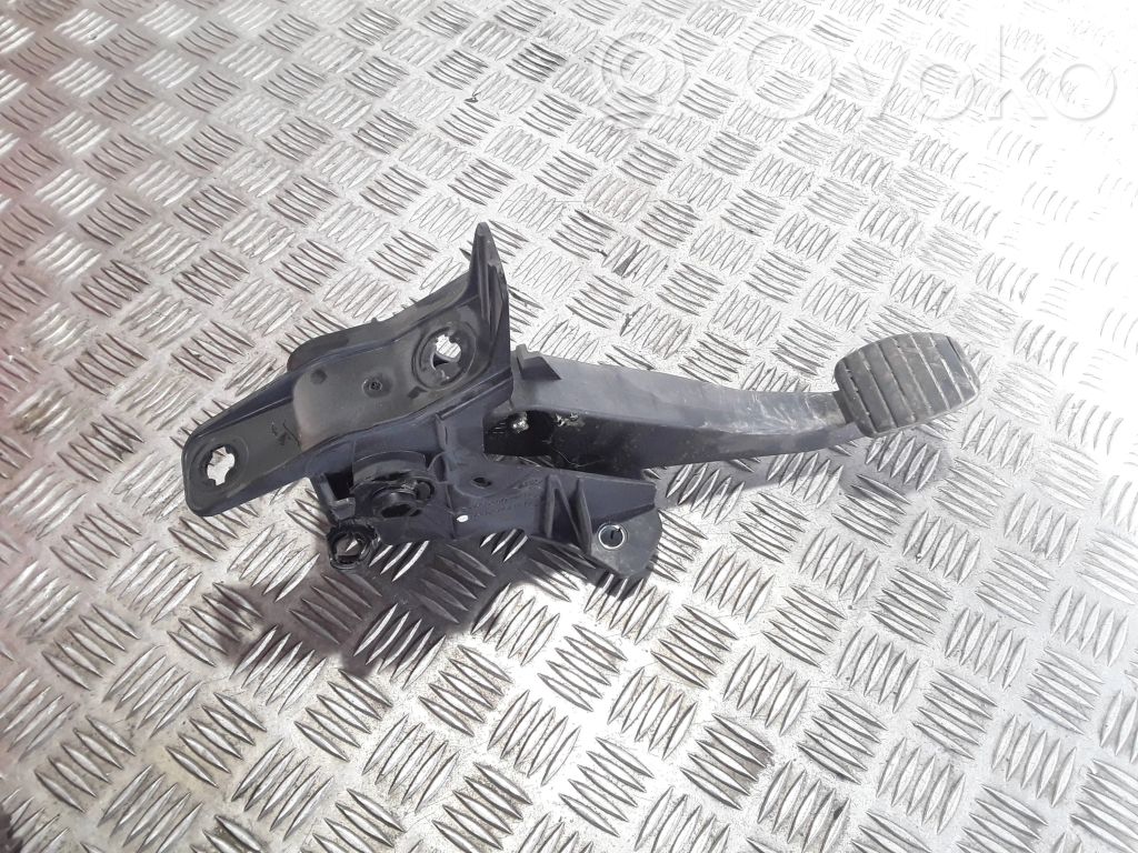 Dacia Dokker Pedal de embrague 