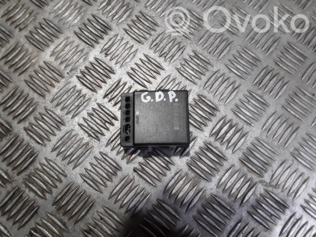 Toyota Yaris Parking PDC control unit/module 