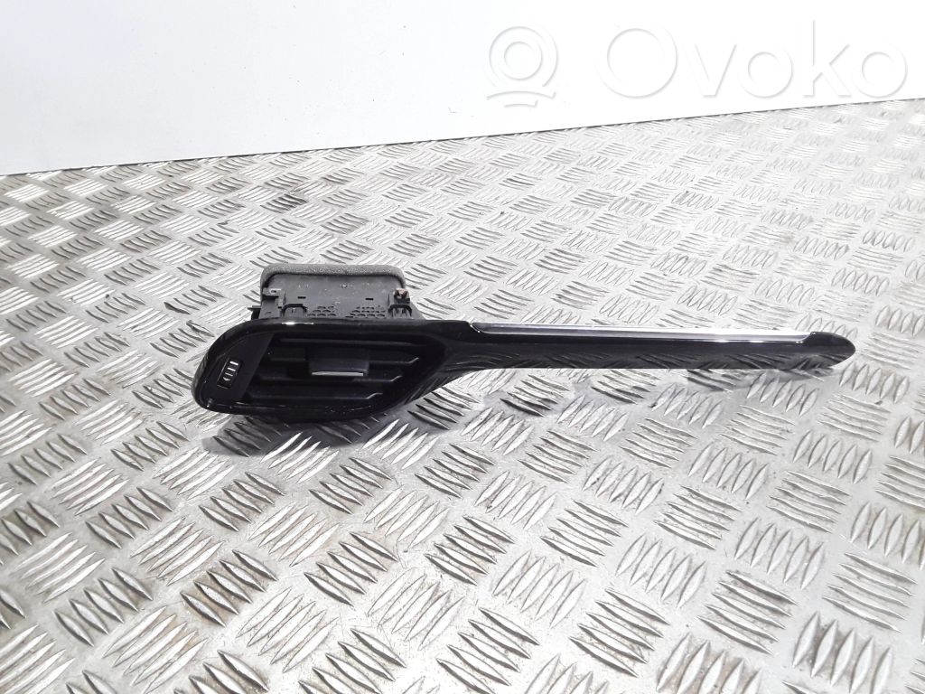 Ford Fiesta Dashboard side air vent grill/cover trim 
